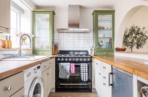 Photo 19- click for photo gallery